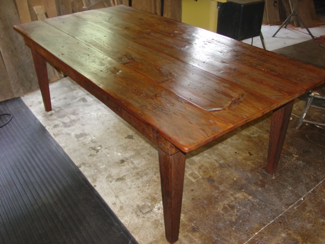 Primitive deals farm table